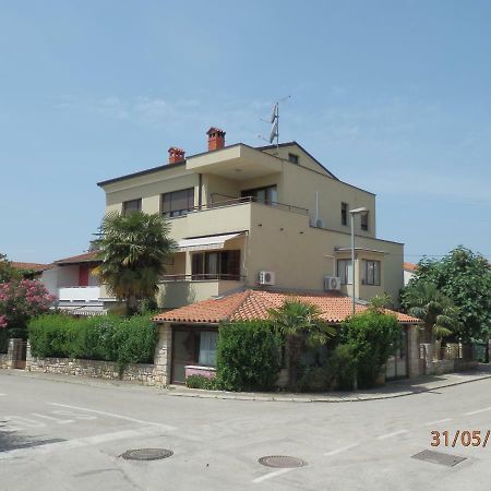 רוביני Apartments Alea מראה חיצוני תמונה