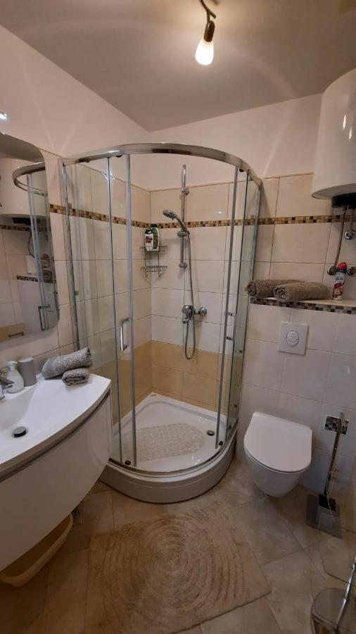 רוביני Apartments Alea מראה חיצוני תמונה