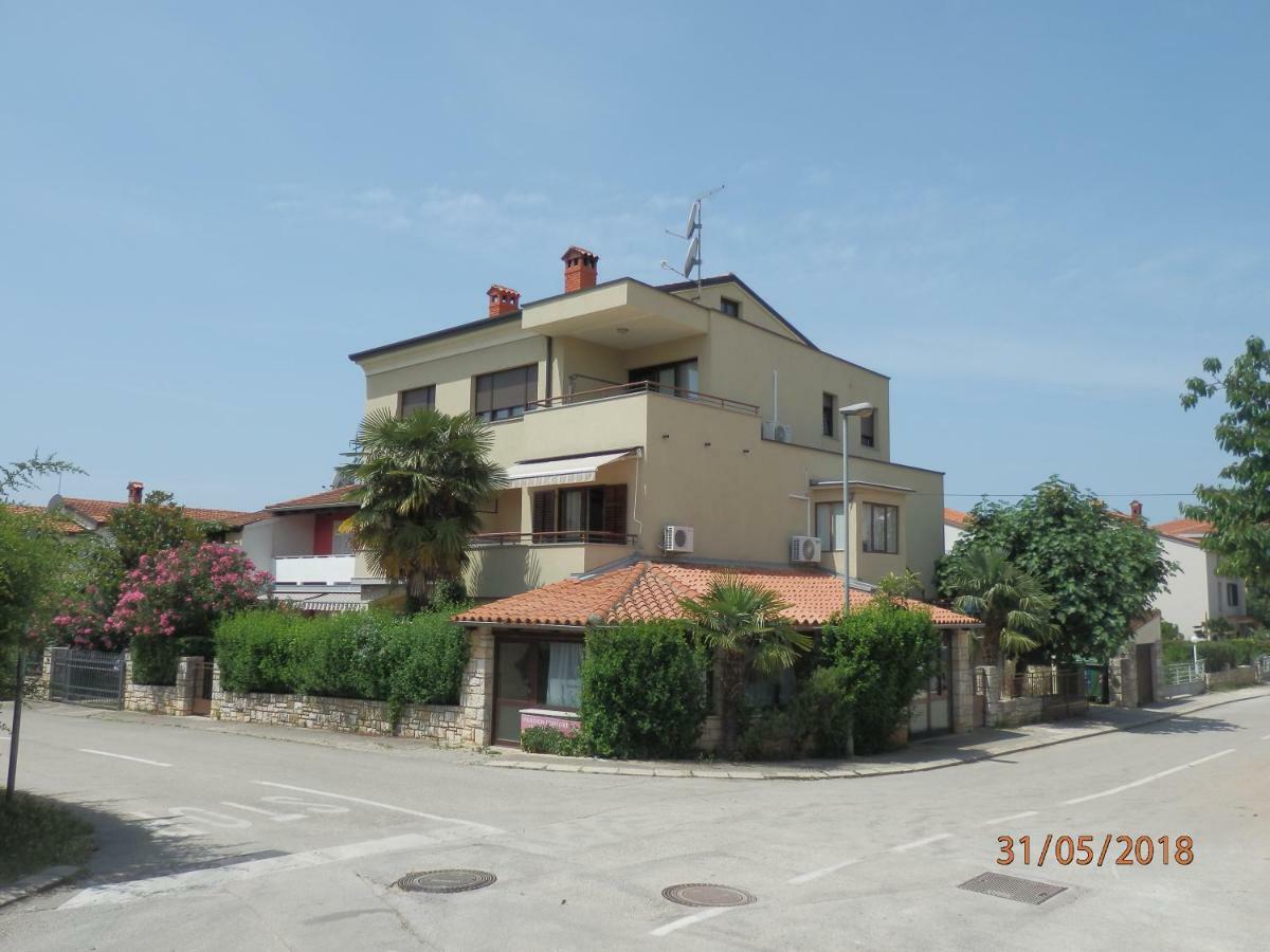 רוביני Apartments Alea מראה חיצוני תמונה